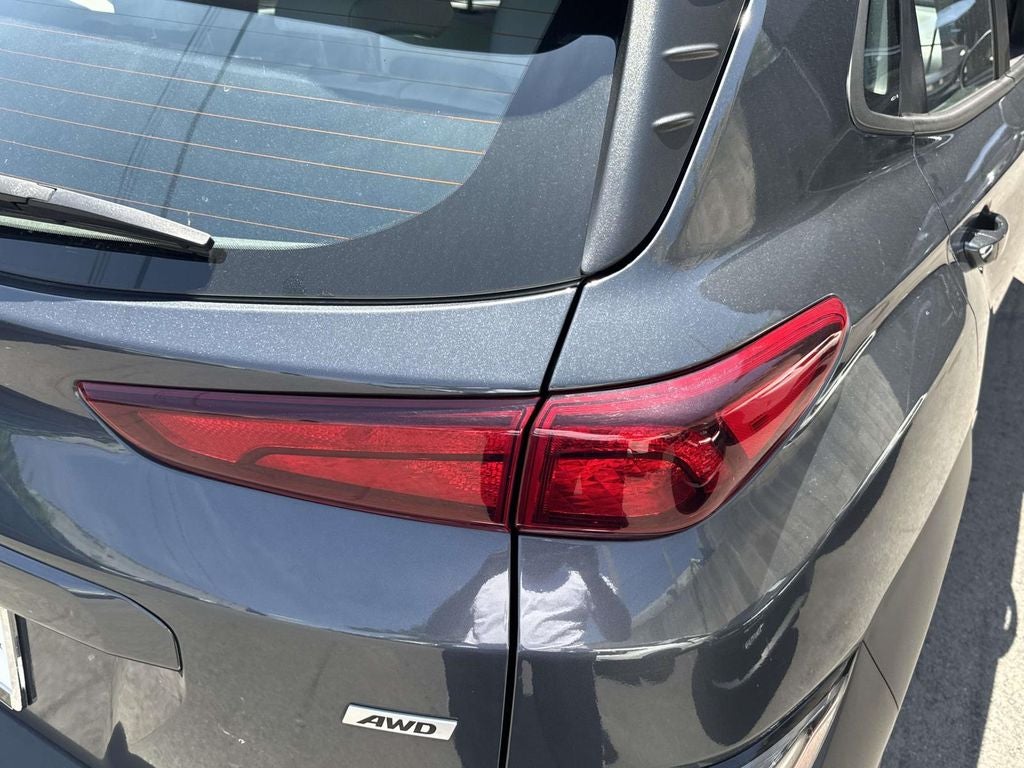 2022 Hyundai KONA SE