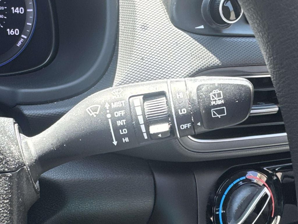 2022 Hyundai KONA SE