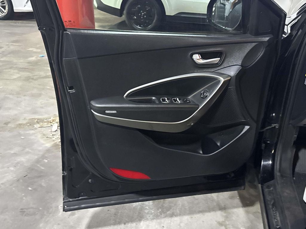 2018 Hyundai SANTA FE SE