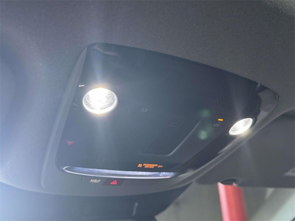 2025 Kia Niro Plug-In Hybrid SX