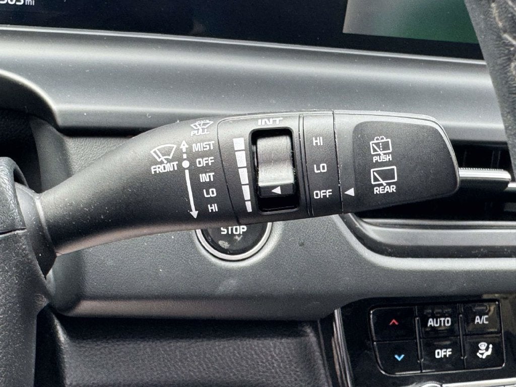 2025 Kia Seltos EX
