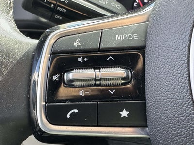 2023 Kia Carnival LX