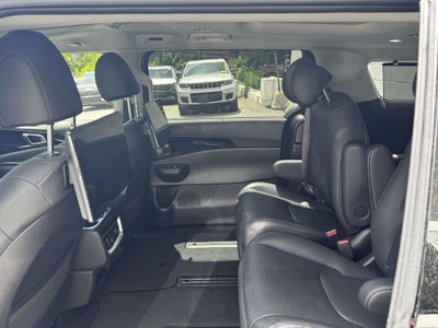2025 Kia Carnival SX Prestige