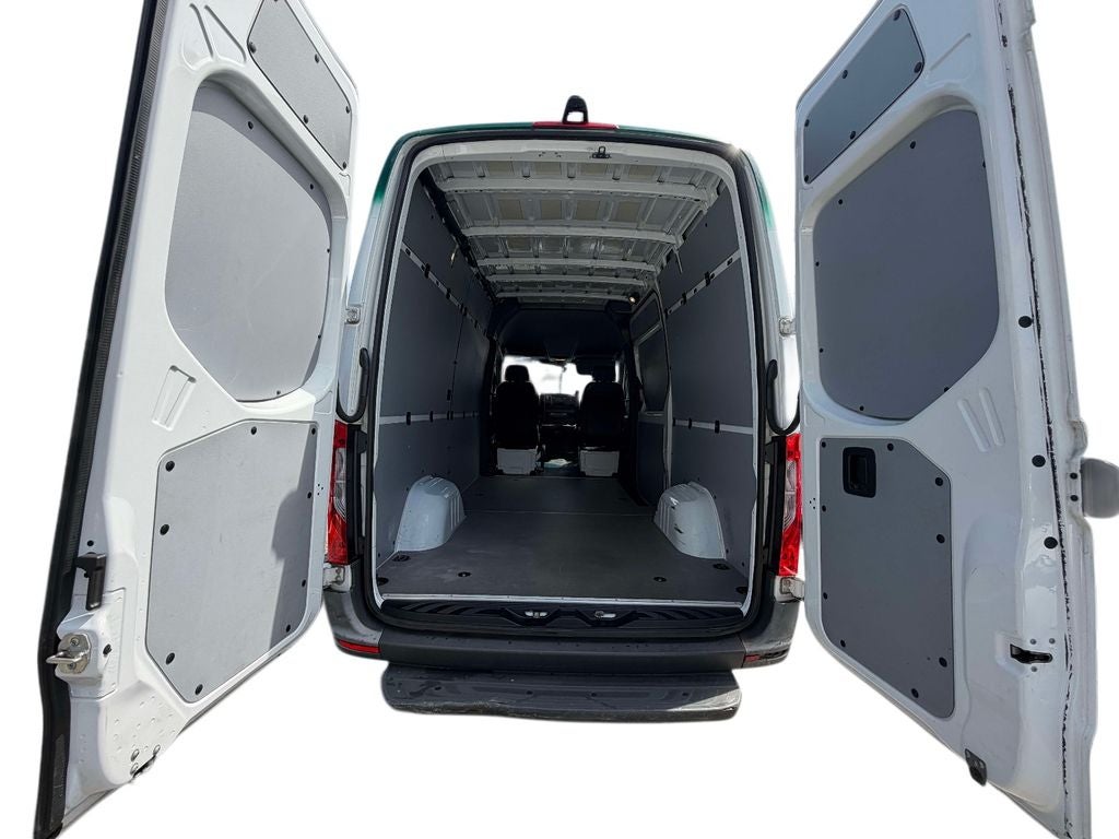 2021 Mercedes-Benz Sprinter 2500 Cargo 144 WB