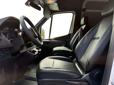 2021 Mercedes-Benz Sprinter 2500 Cargo 144 WB