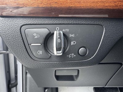 2023 Audi Q5 45 S line Premium quattro