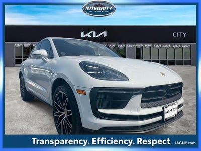 2025 Porsche Macan S