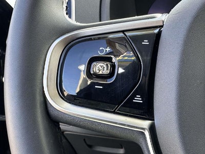 2023 Volvo XC90 B6 Plus 6-Seater