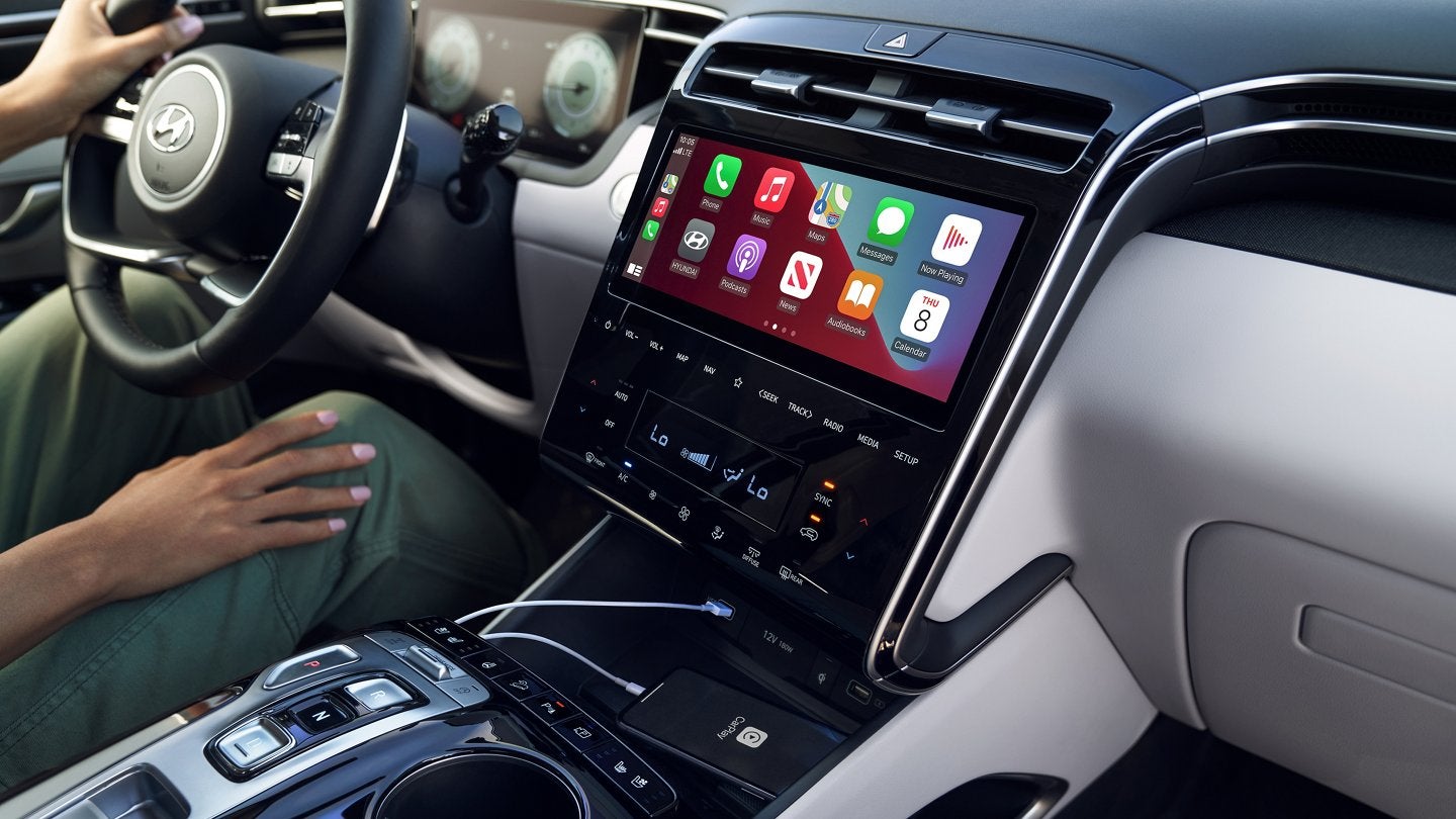 2022 Tucson Interior | Hyundai City of Bay Ridge in Brooklyn NY